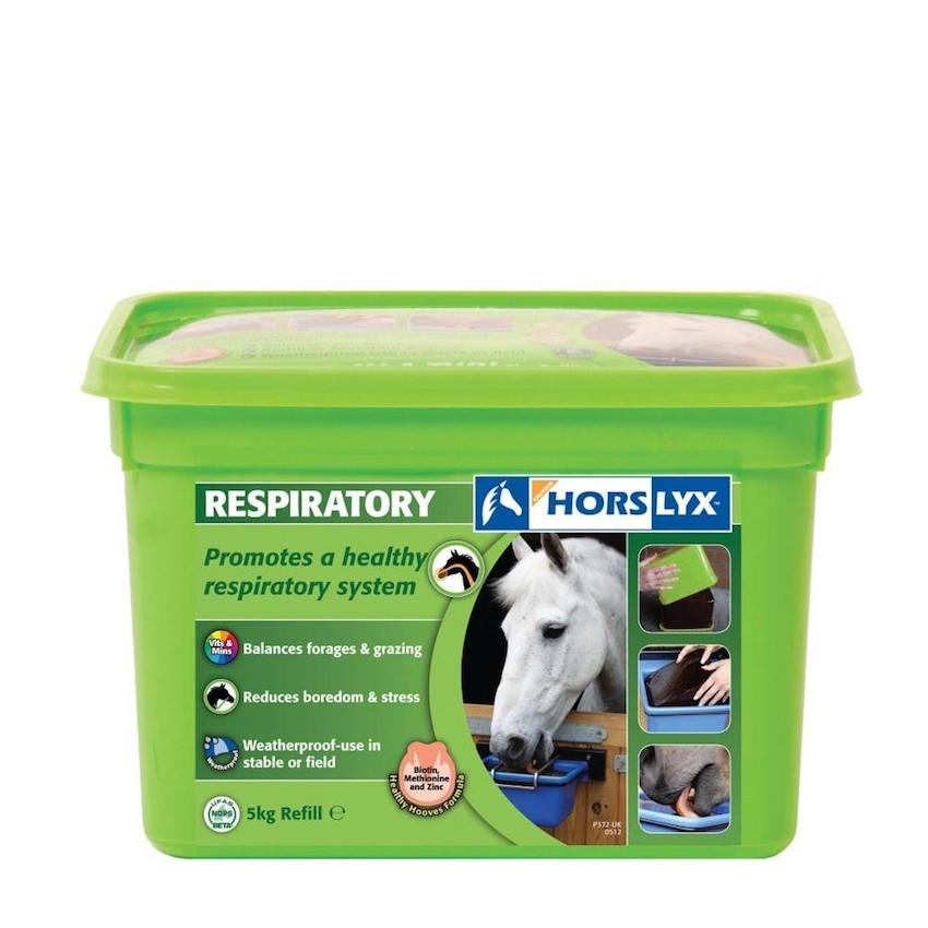 Horslyx-Respiratory-Stable-Lick.jpg